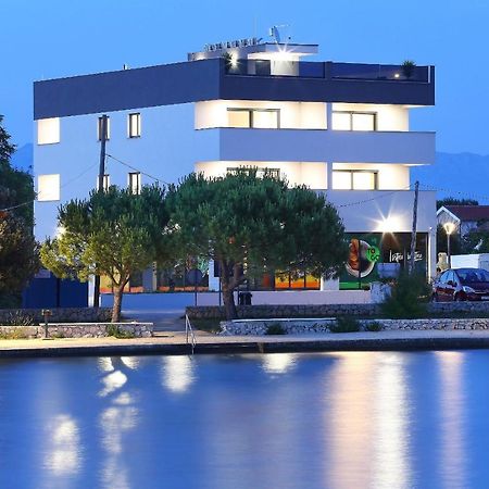 Apartments Bonaca With Jacuzzi Privlaka  Exterior photo