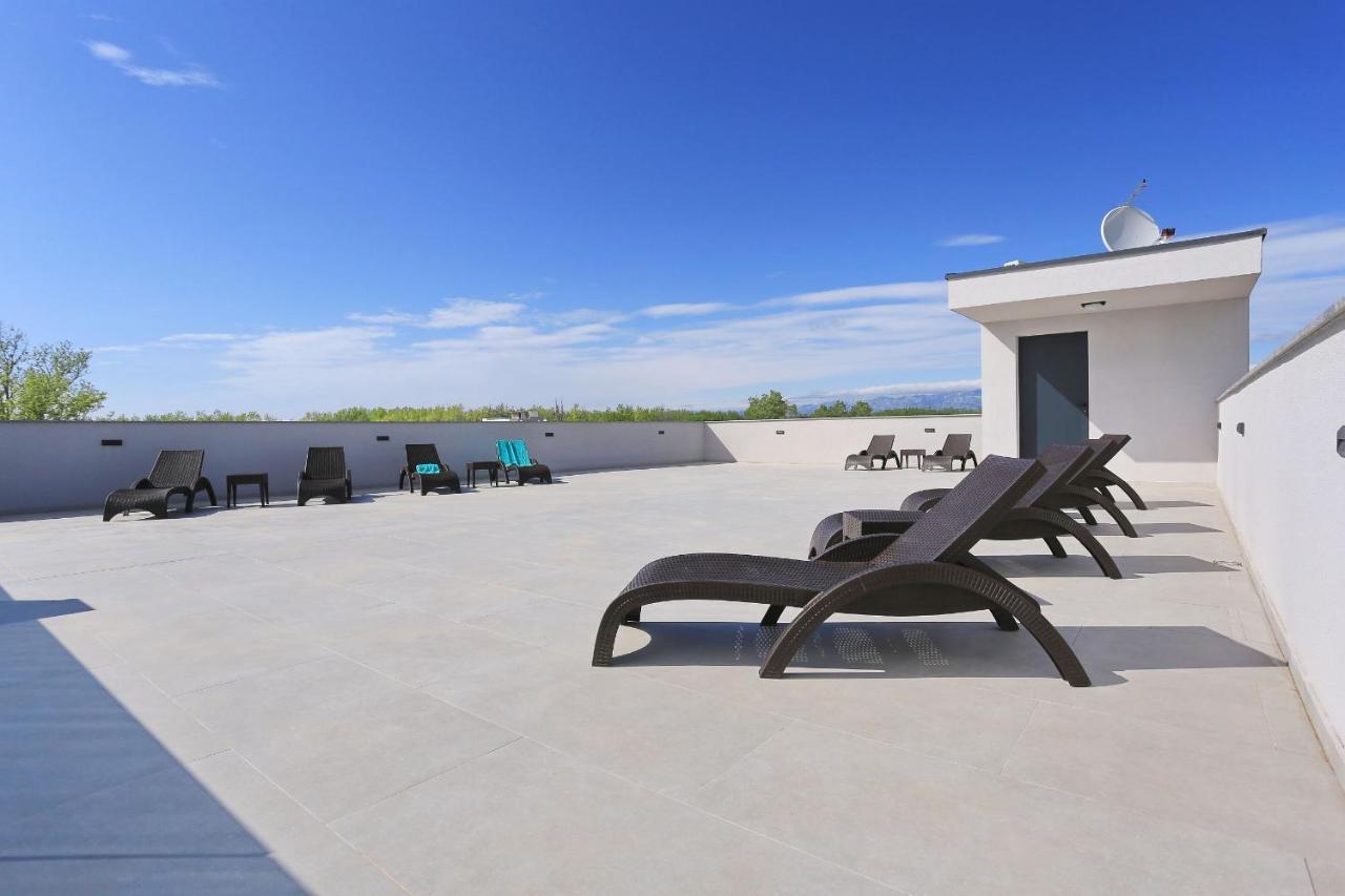 Apartments Bonaca With Jacuzzi Privlaka  Exterior photo