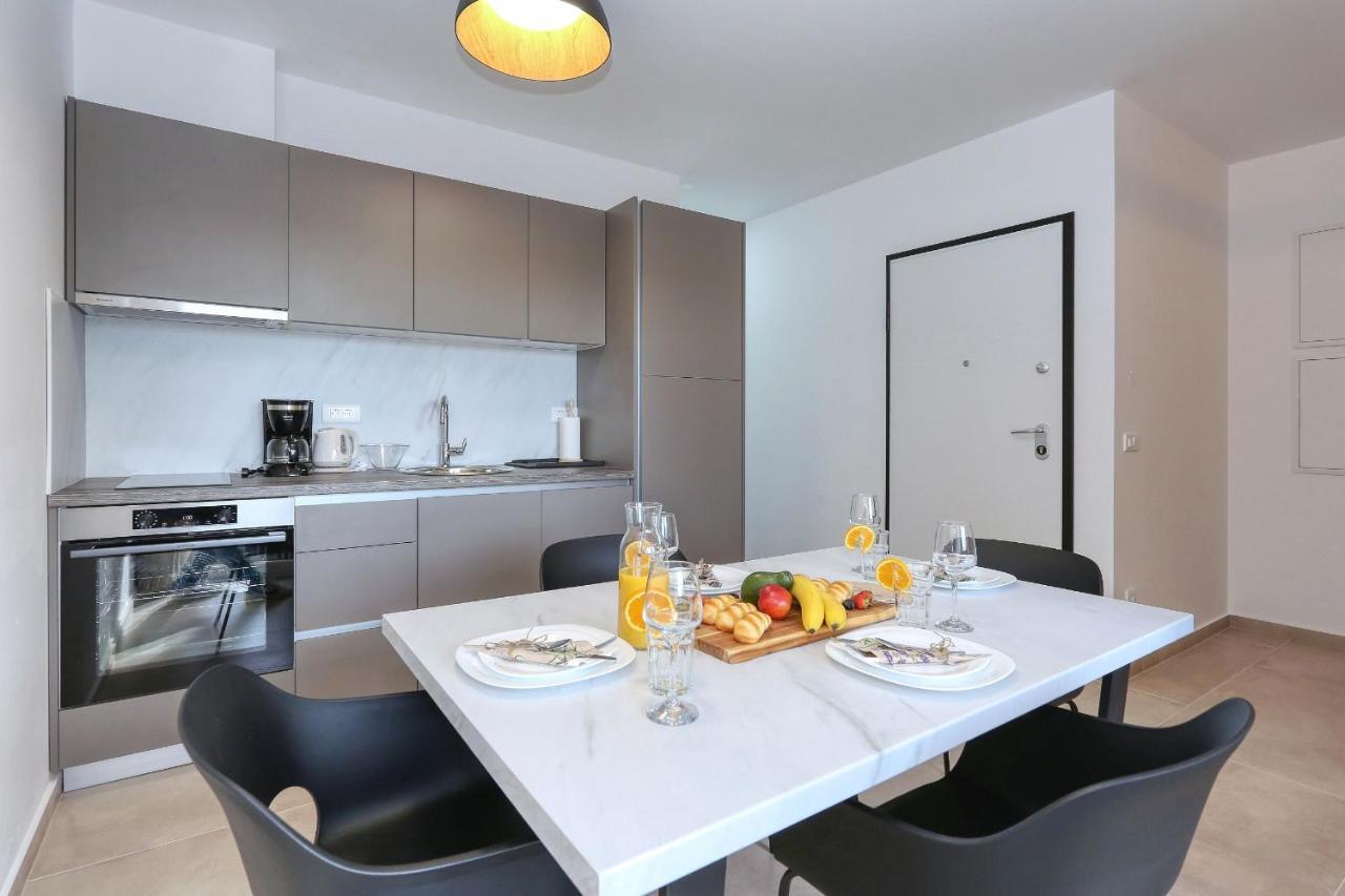 Apartments Bonaca With Jacuzzi Privlaka  Exterior photo