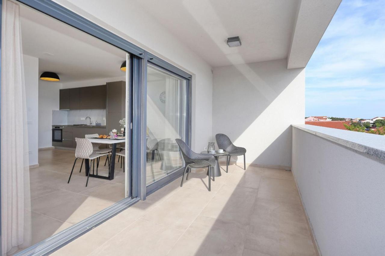 Apartments Bonaca With Jacuzzi Privlaka  Exterior photo