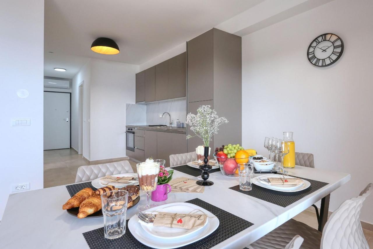 Apartments Bonaca With Jacuzzi Privlaka  Exterior photo