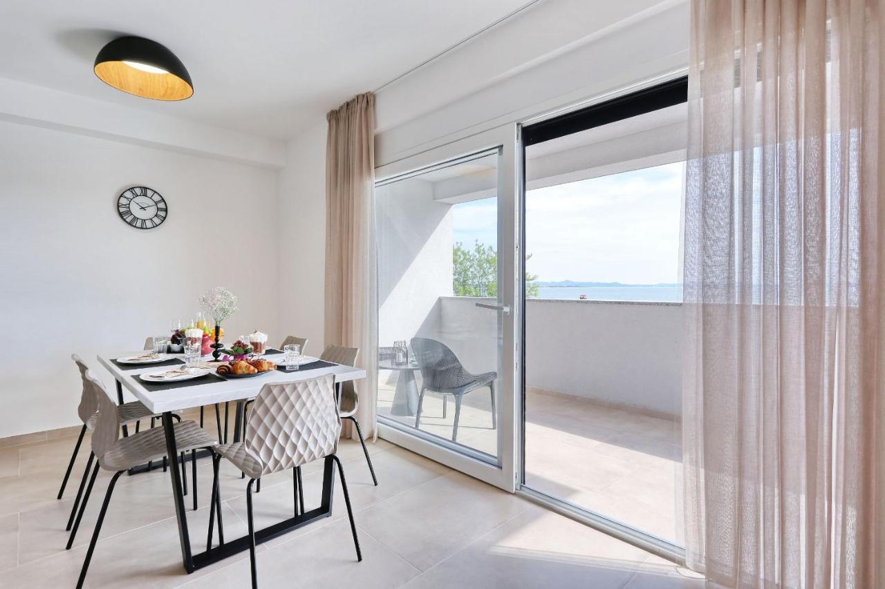 Apartments Bonaca With Jacuzzi Privlaka  Exterior photo