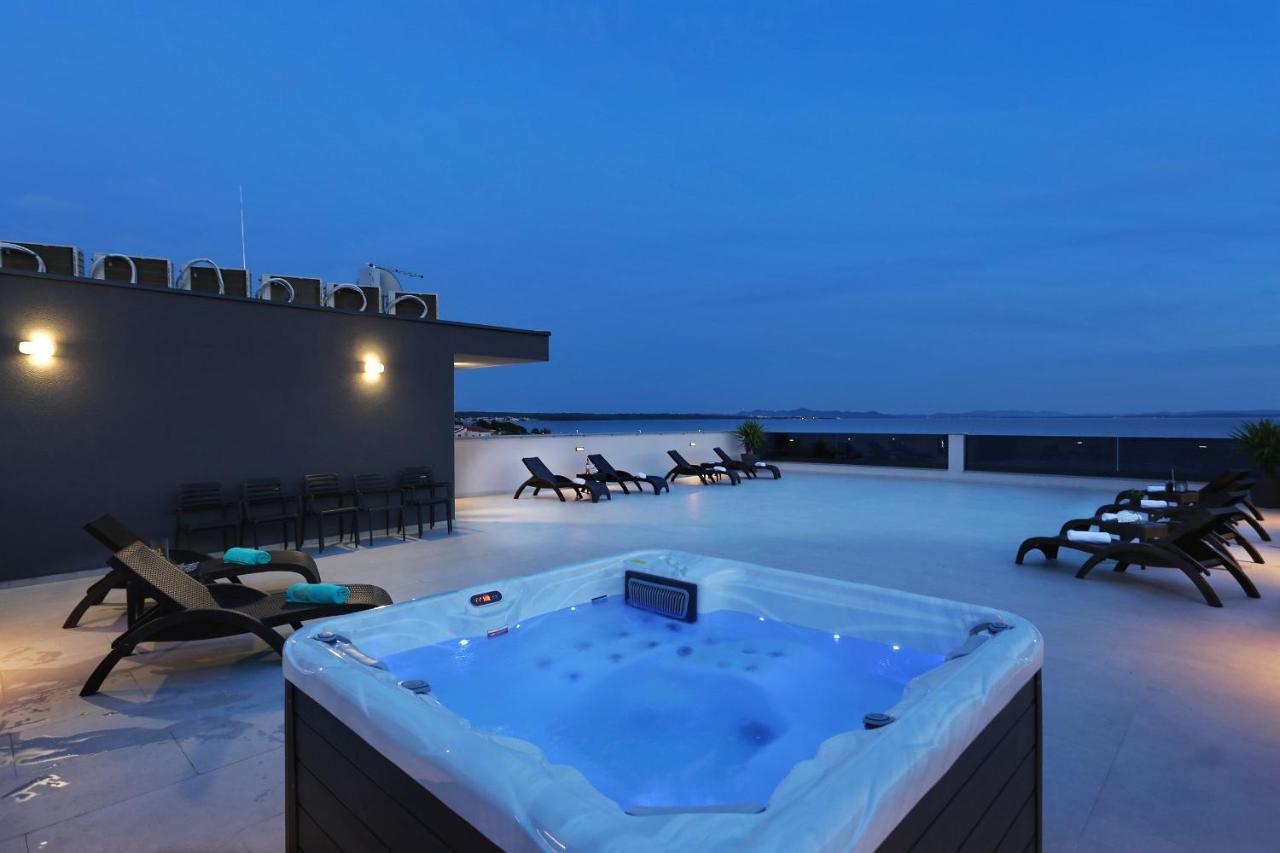 Apartments Bonaca With Jacuzzi Privlaka  Exterior photo